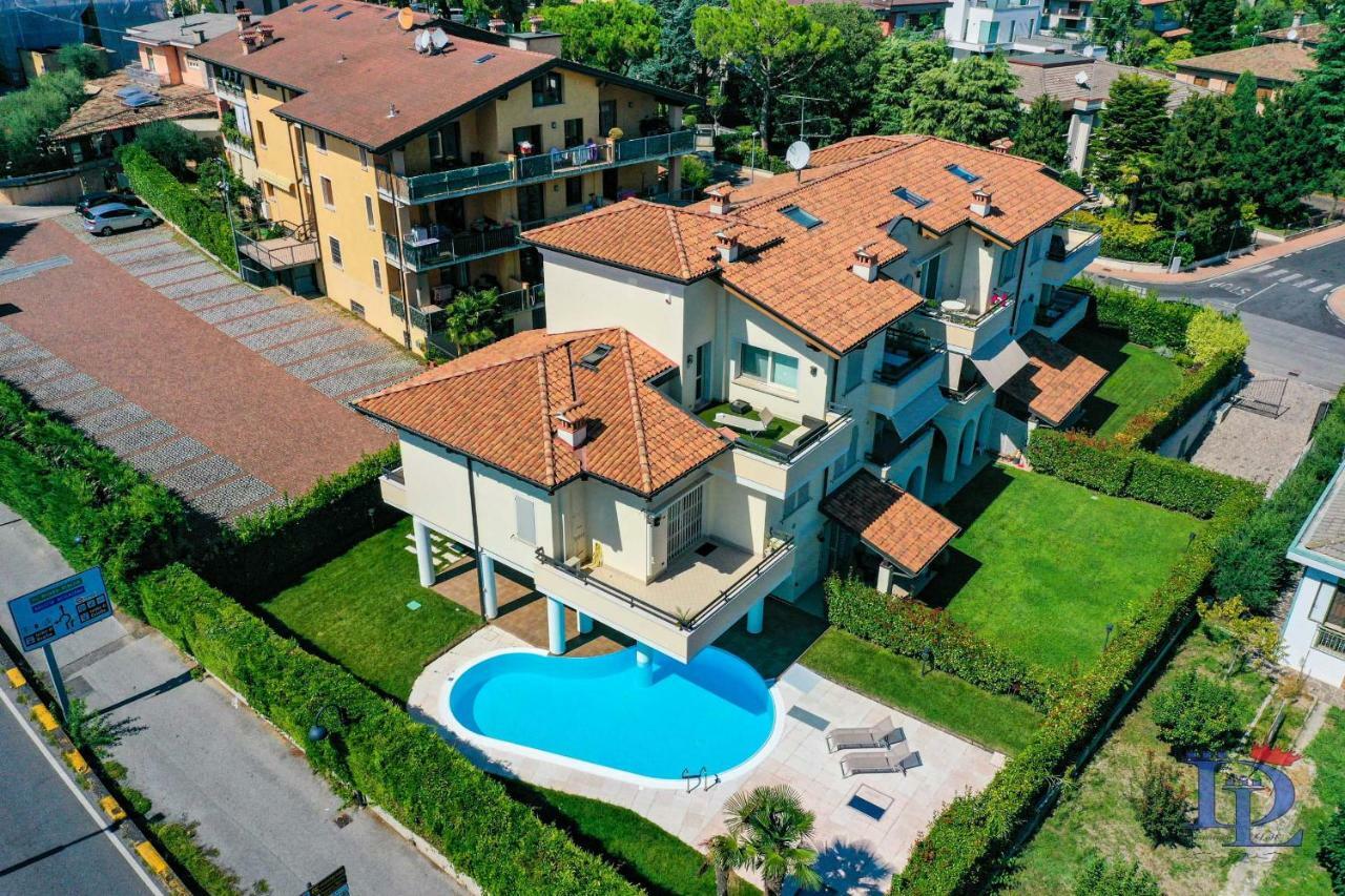 Desenzanoloft Official Partner Marriott Homes & Villas - Bea House, Sirmione With Private Garden And Share Pool Exterior photo