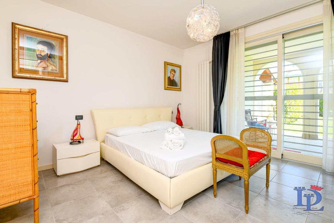 Desenzanoloft Official Partner Marriott Homes & Villas - Bea House, Sirmione With Private Garden And Share Pool Exterior photo